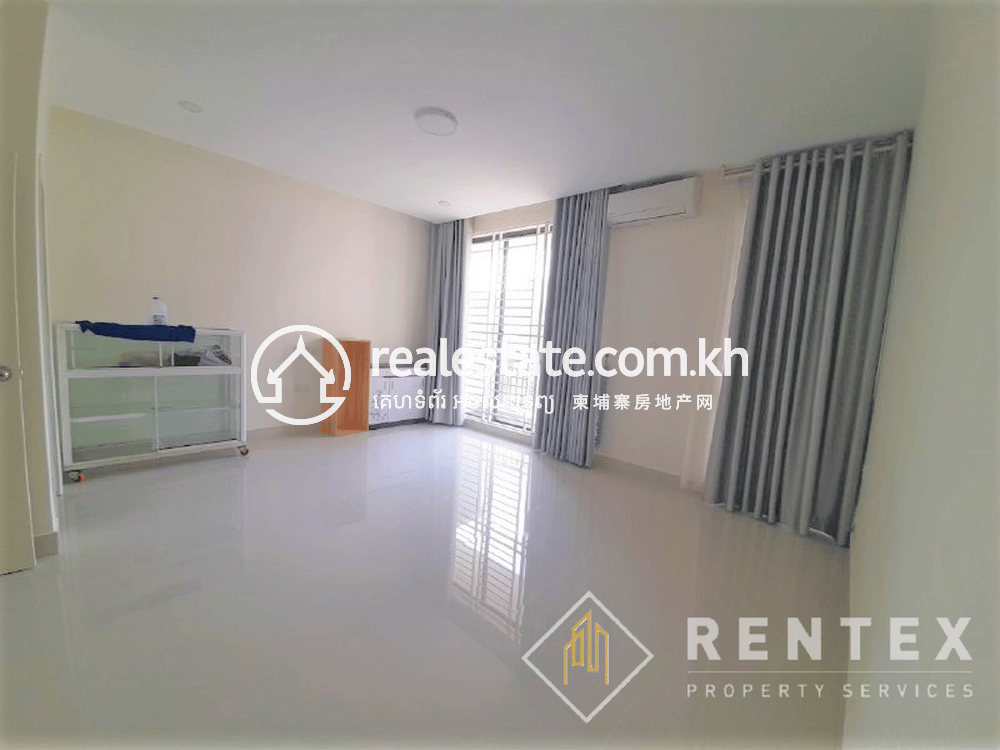 Apartmán K pronájmu in Chbar Ampov $900
