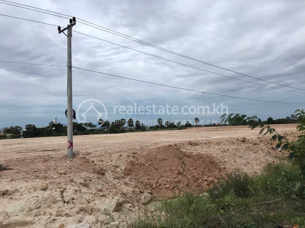 residential Land/Development for sale in Cheung Aek ID 183531