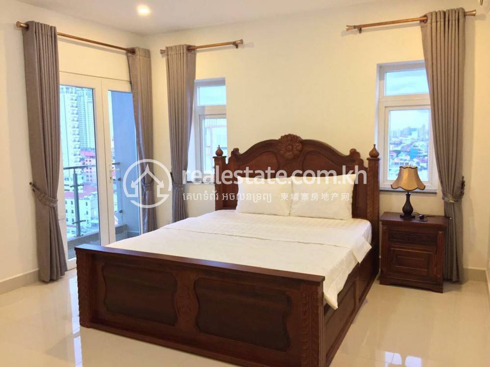 Serviced Apartment For Rent with 1 Parking Space