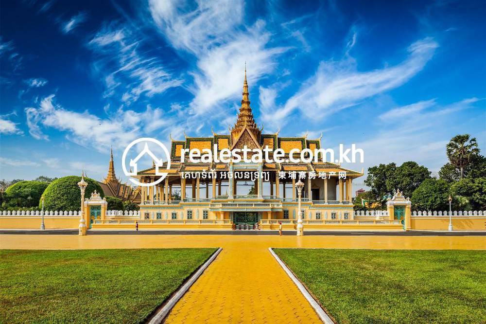 Hotel For Sale & Rent in Daun Penh $4,900,000