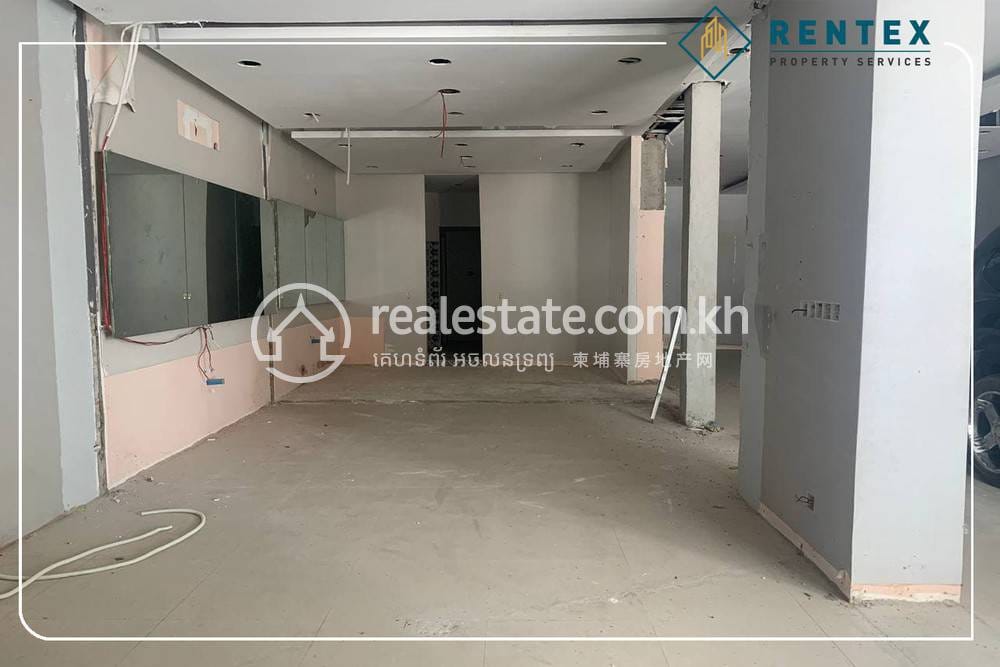 Shophouse For Rent in Toul Kork $2,500