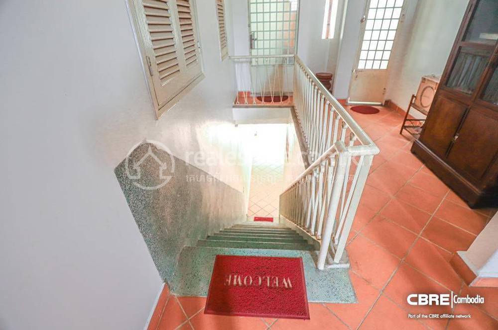 Apartmán K pronájmu in 7 Makara $1,300