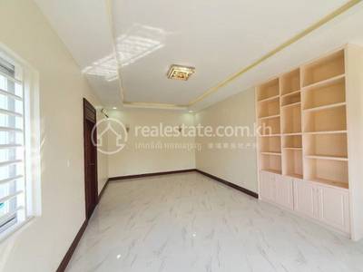 និរោធ, ច្បារអំពៅ, ភ្នំពេញ