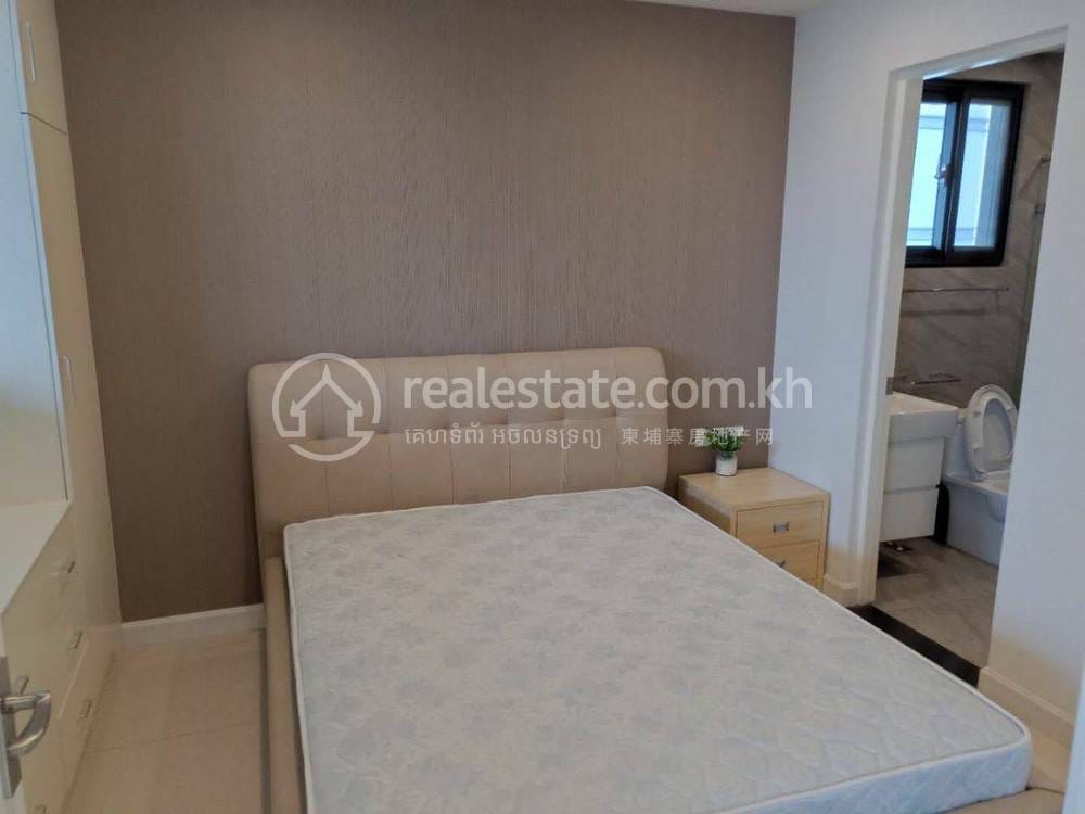 Apartmán se službami K pronájmu in 7 Makara $850