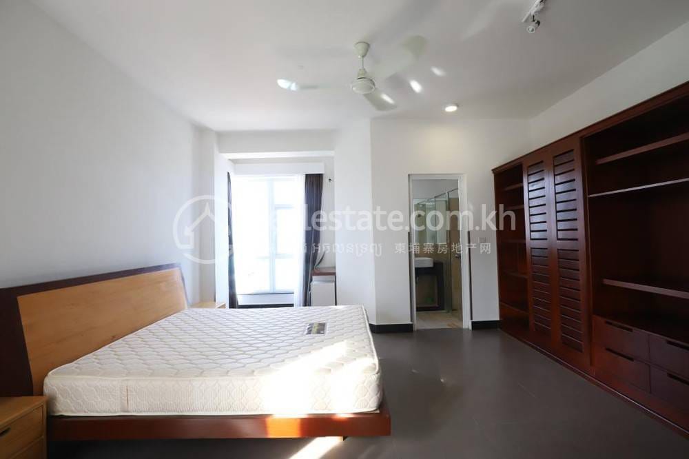 Chamkarmon套房出租，价格$2,700