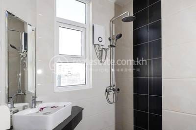 Appartement avec services À louer à Boeng Keng Kang $800