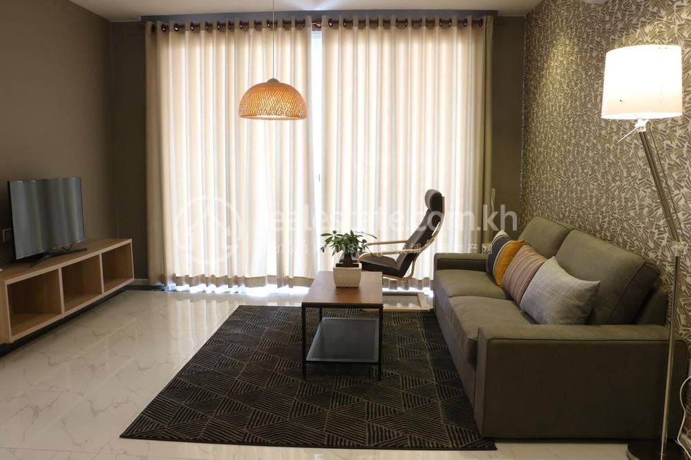 Apartmán se službami K pronájmu with 1 Parking Space