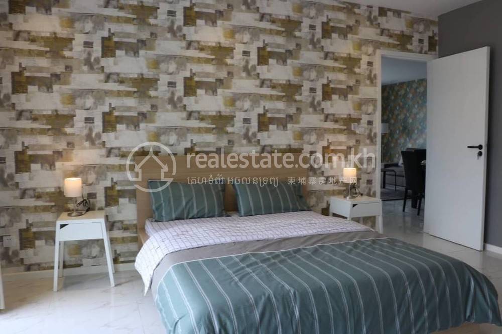$2,700 Serviced Apartment