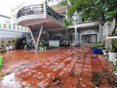 Boeng Keng Kang Vila K pronájmu in Boeng Keng Kang