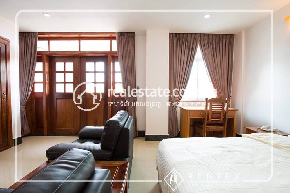 Apartment For Rent with 1 Parking Space
