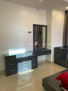   , បឹងព្រលិត, ៧ មករា, ភ្នំពេញ