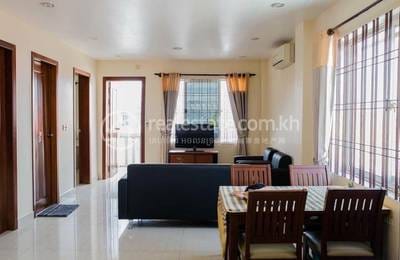 Flat House For Rent in Chamkarmon $450