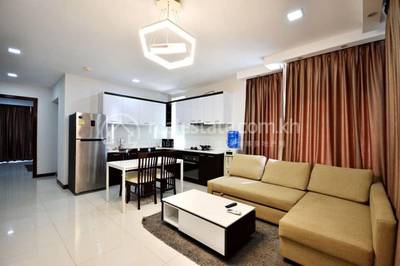 ទន្លេបាសាក់, ចំការមន, ភ្នំពេញ