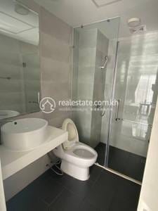 Apartmán se službami K pronájmu in 7 Makara $600