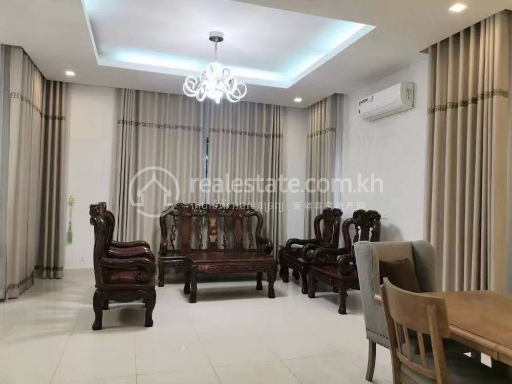 Meanchey别墅出租，价格$4,500