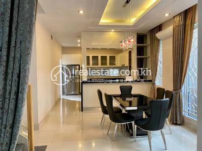 วิลล่า สำหรับเช่า ใน Chbar Ampov $3,800