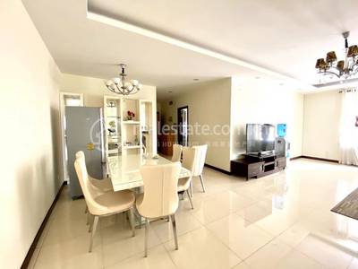 Condo K pronájmu in Tonle Bassac, Chamkarmon, Phnom Penh