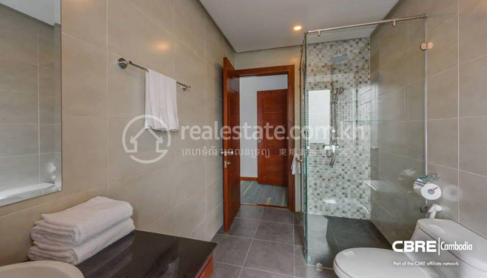 Apartment For Rent in Chamkarmon $2,500