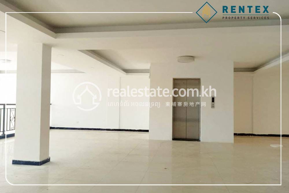 Shophouse For Rent in Toul Kork $5,800