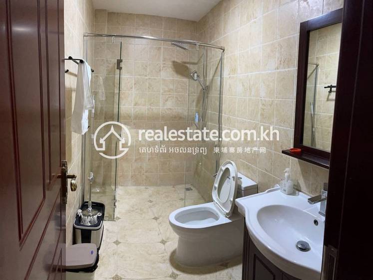 Apartmán K pronájmu in 7 Makara $1,100