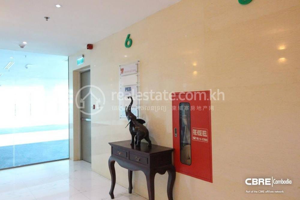 Kanceláře K pronájmu in Daun Penh $3,377