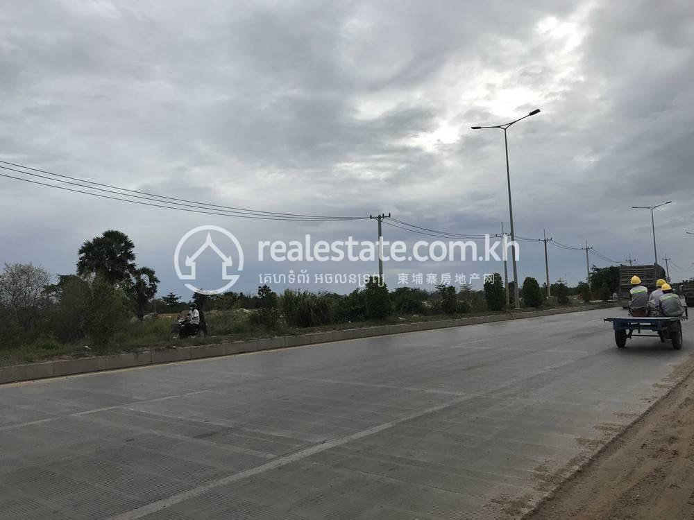 residential Land/Development for sale in Cheung Aek ID 183562