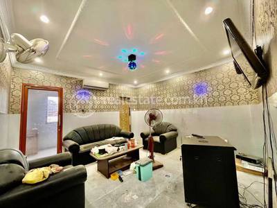 Flat House For Rent in Boeng Keng Kang $2,000
