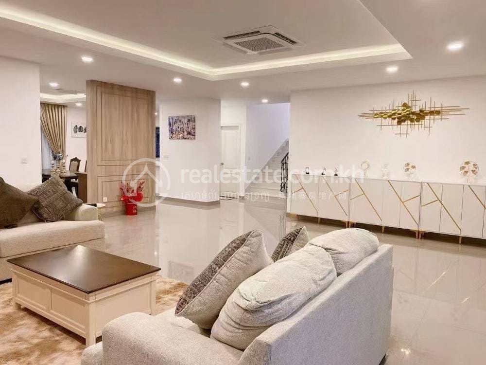 Chak Angrae Leu别墅出租，位于Chak Angrae Leu
