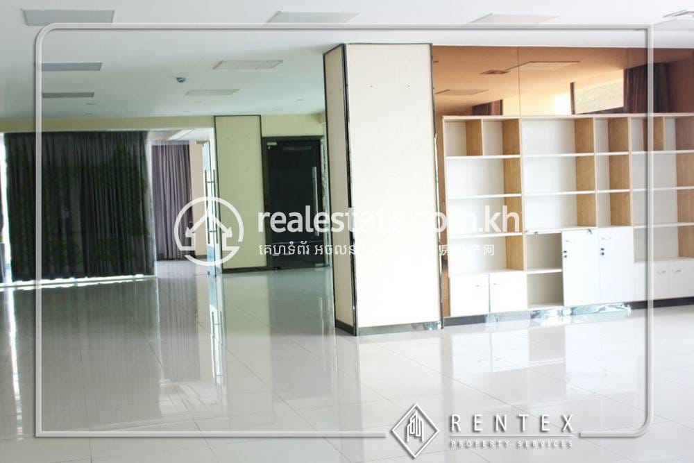 Kanceláře K pronájmu in Daun Penh $2,640