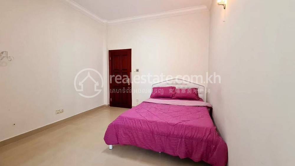 Condo Na wynajem z 3 sypialniami za $2,200