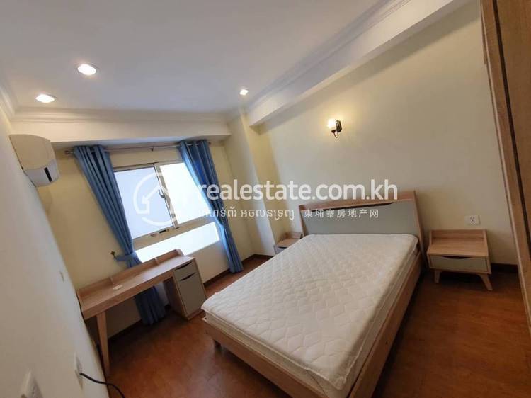 Condo For Rent in Tonle Bassac, Chamkarmon, Phnom Penh