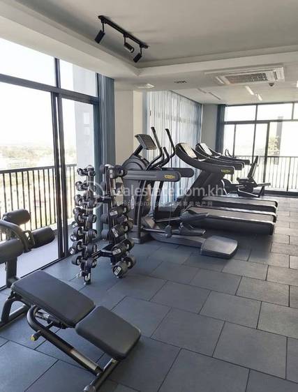 $1,500 Serviced Apartment