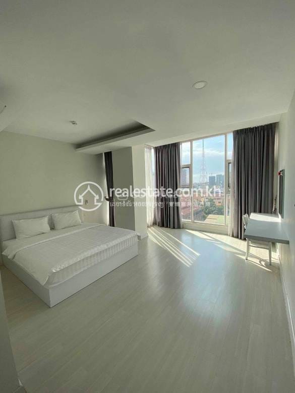 Apartmán se službami K pronájmu in Boeng Keng Kang $1,800