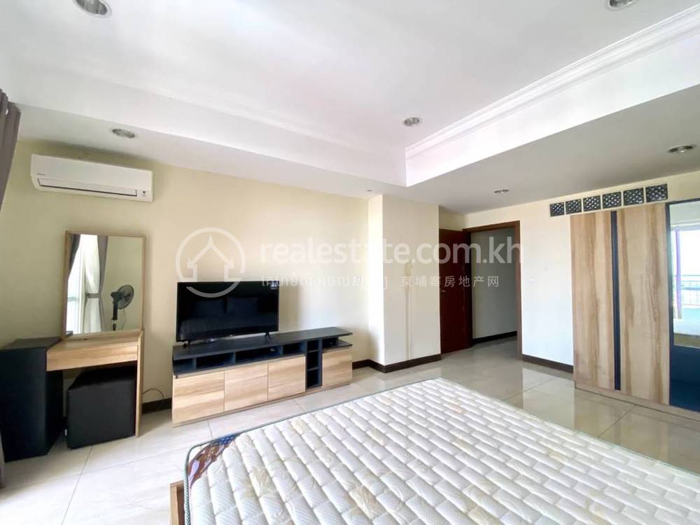អាផាតមិន សំរាប់ជួល នៅChamkarmon តម្លៃ $400