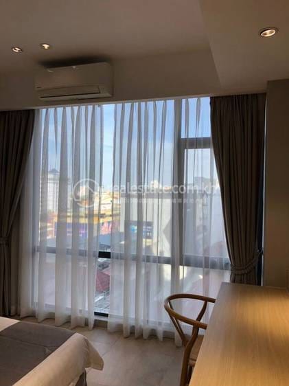 Apartmán se službami K pronájmu in Boeng Keng Kang $800