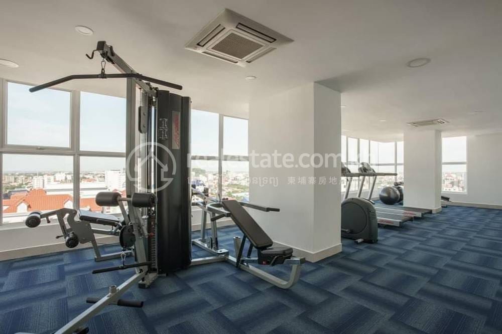 Апартаменты с Обслуживанием Для Аренды in Chamkarmon $630