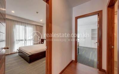 Apartment For Rent in Chamkarmon $1,500