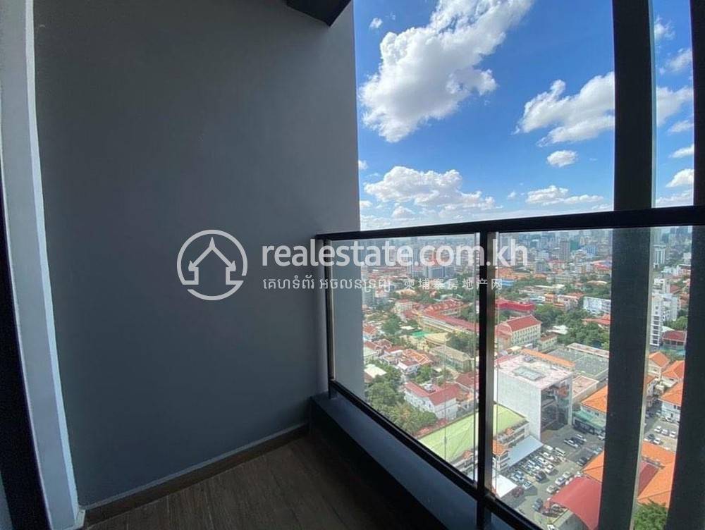 Apartment For Rent in Tonle Bassac, Chamkarmon, Phnom Penh
