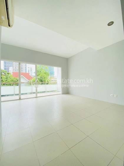 BKK 1 Villa For Rent in BKK 1
