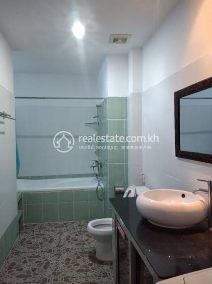 Serviced Apartment For Rent in Boeng Reang, Daun Penh, Phnom Penh