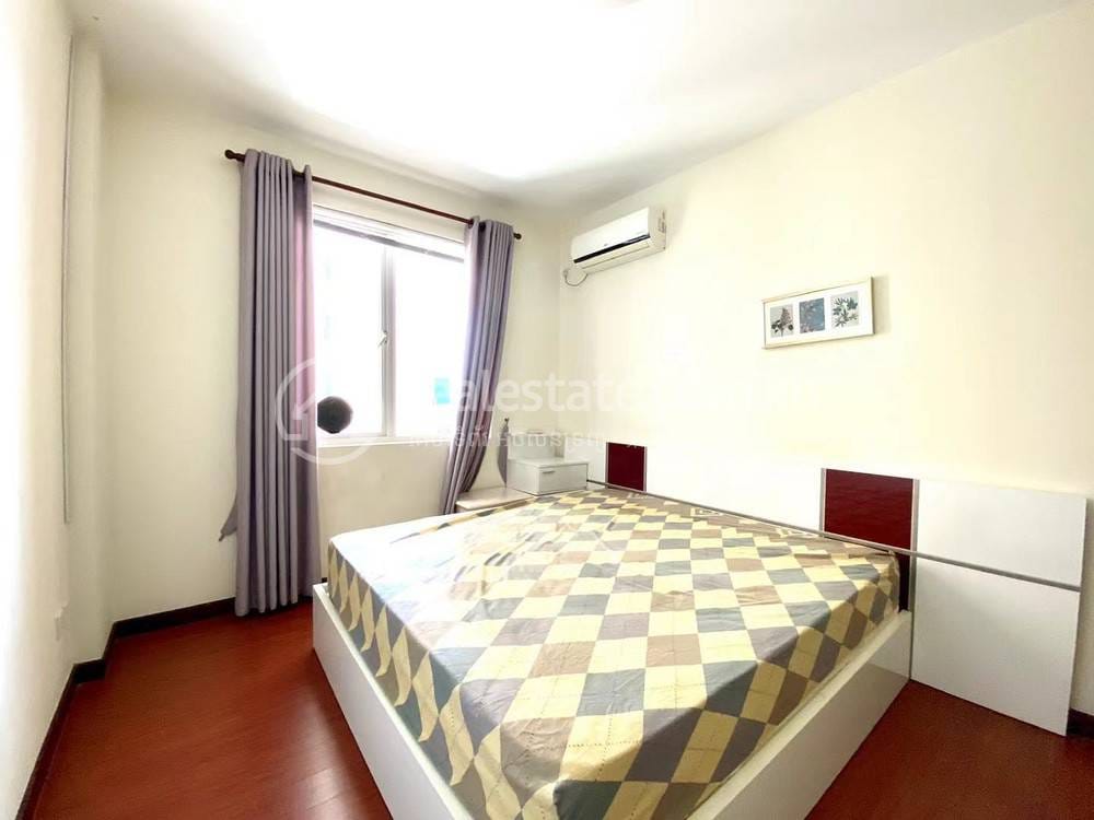 Condo K pronájmu in Chamkarmon $1,500