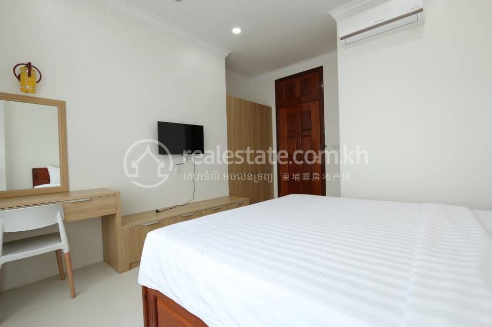 Apartment For Rent in Chamkarmon, Phnom Penh