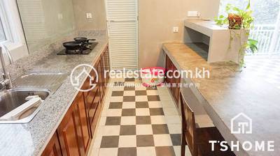      , ទន្លេបាសាក់, ចំការមន, ភ្នំពេញ