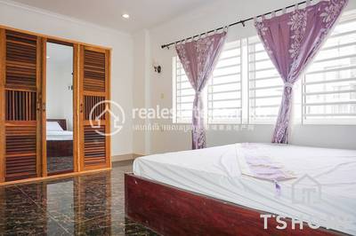     , ផ្សារកណ្តាល១, ដូនពេញ, ភ្នំពេញ