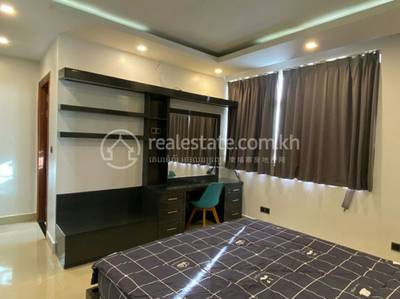   , បឹងព្រលិត, ៧ មករា, ភ្នំពេញ