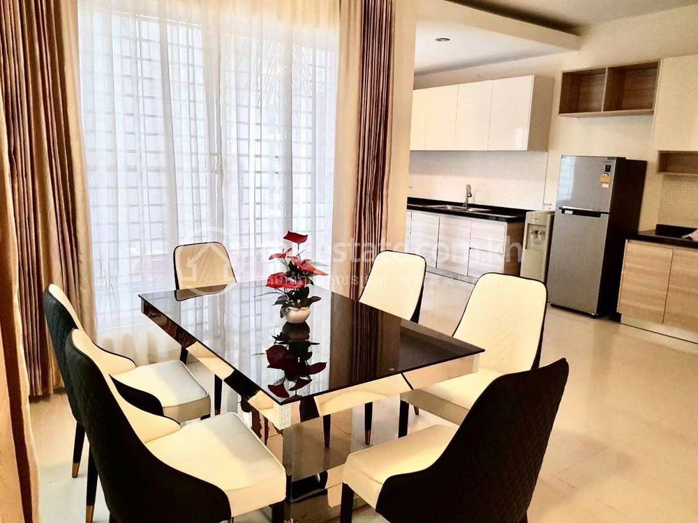 Twin Villa For Rent in Nirouth, Chbar Ampov, Phnom Penh