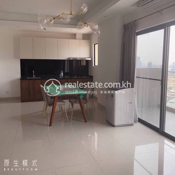 เซอร์วิสอพาร์ทเม้นท์ สำหรับเช่า 3 ห้องนอน ราคา $2,700