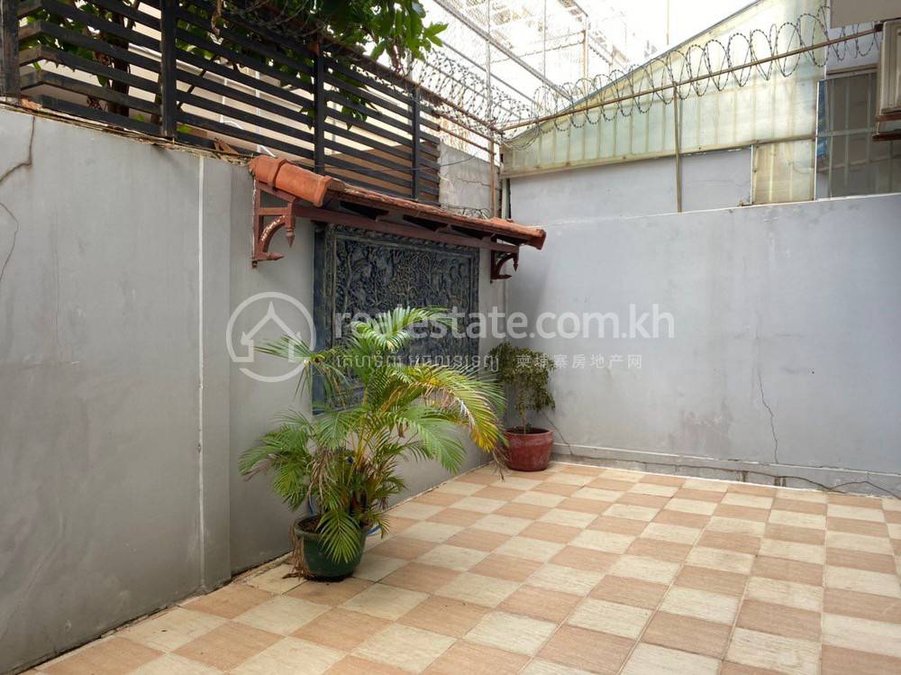 Chamkarmon Dvojvila K pronájmu in Chamkarmon