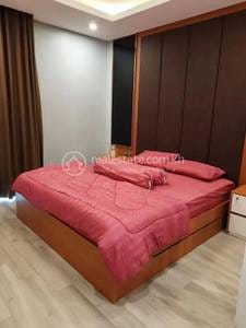 Апартаменты с Обслуживанием Для Аренды in Chamkarmon $2,100