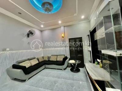 Flat House For Rent in BKK 3, Boeng Keng Kang, Phnom Penh